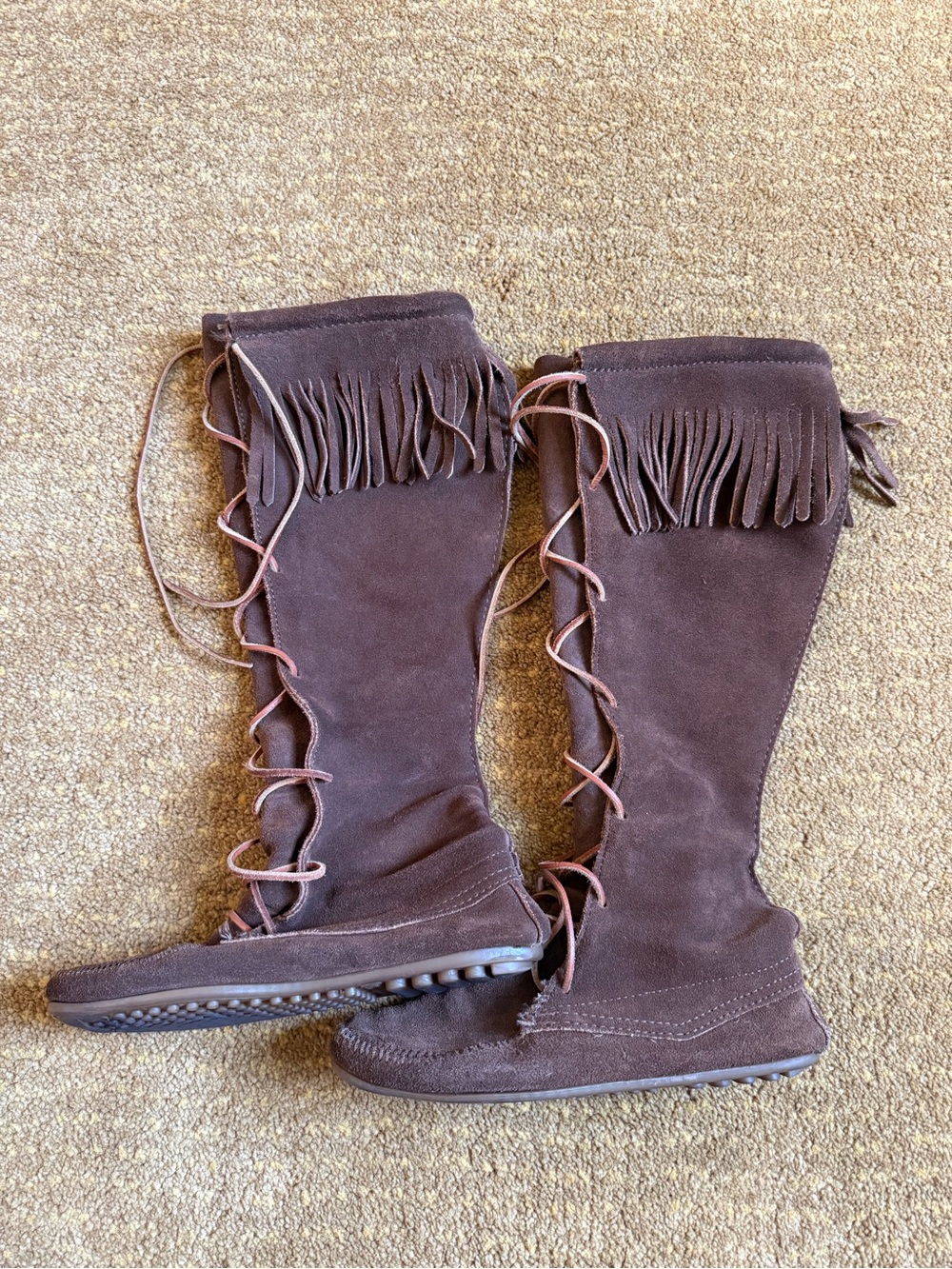 Minnetonka Brown Suede Fringe Lace-Up Knee Boots